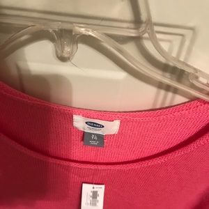 Old Navy Sweaters - Ladies pink Old Navy sweater. Old Navy Sweaters - Ladies pink Old Navy sweater.